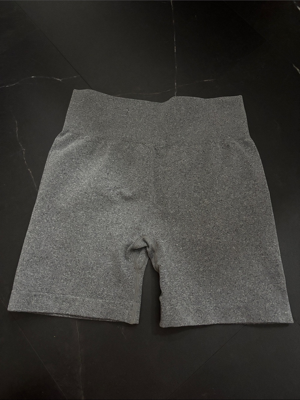 Seamless High-Waist Womens Gray Bike Shorts